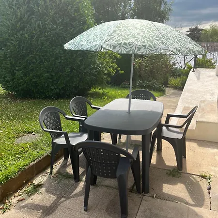 Maison Avec Jardin 5 Min Vichy 5 Min Voie Verte * Abrest