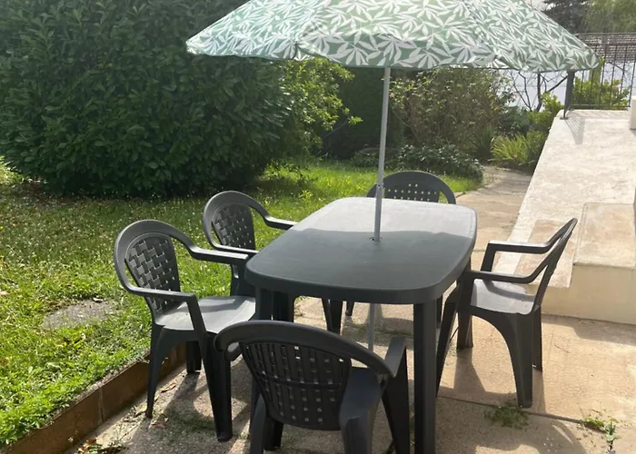 Maison Avec Jardin 5 Min Vichy 5 Min Voie Verte * Abrest